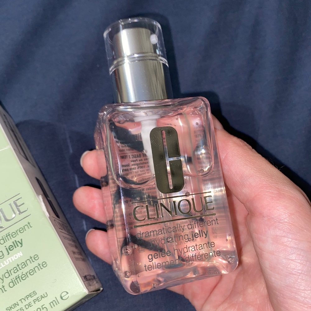 Clinique dramatically different hydrating jelly
